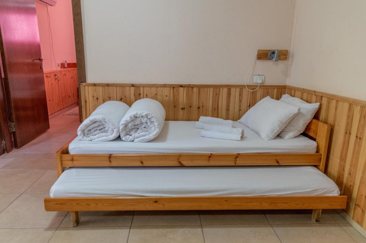 "Bakfar" Kfar Szold Country Lodging Villa Kefar Szold Exteriör bild